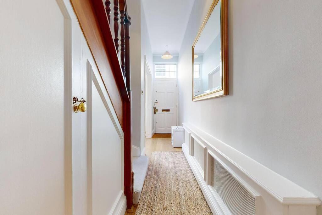 Vakantiehuis Prime Location Prince's Gate Mews 4bd 3 Bath *